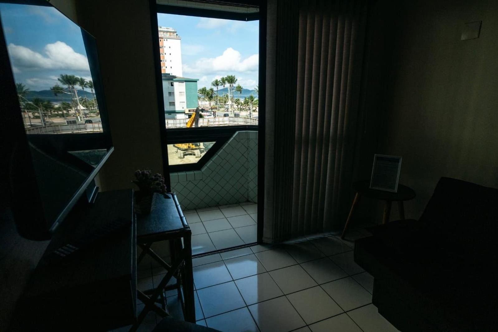 Frente Vista Mar Com Varanda Wi Fi 300Mbps E 10M Da Praia Da Tupi - Estacionamento Gratuito Praia Grande (Santos) Exterior foto