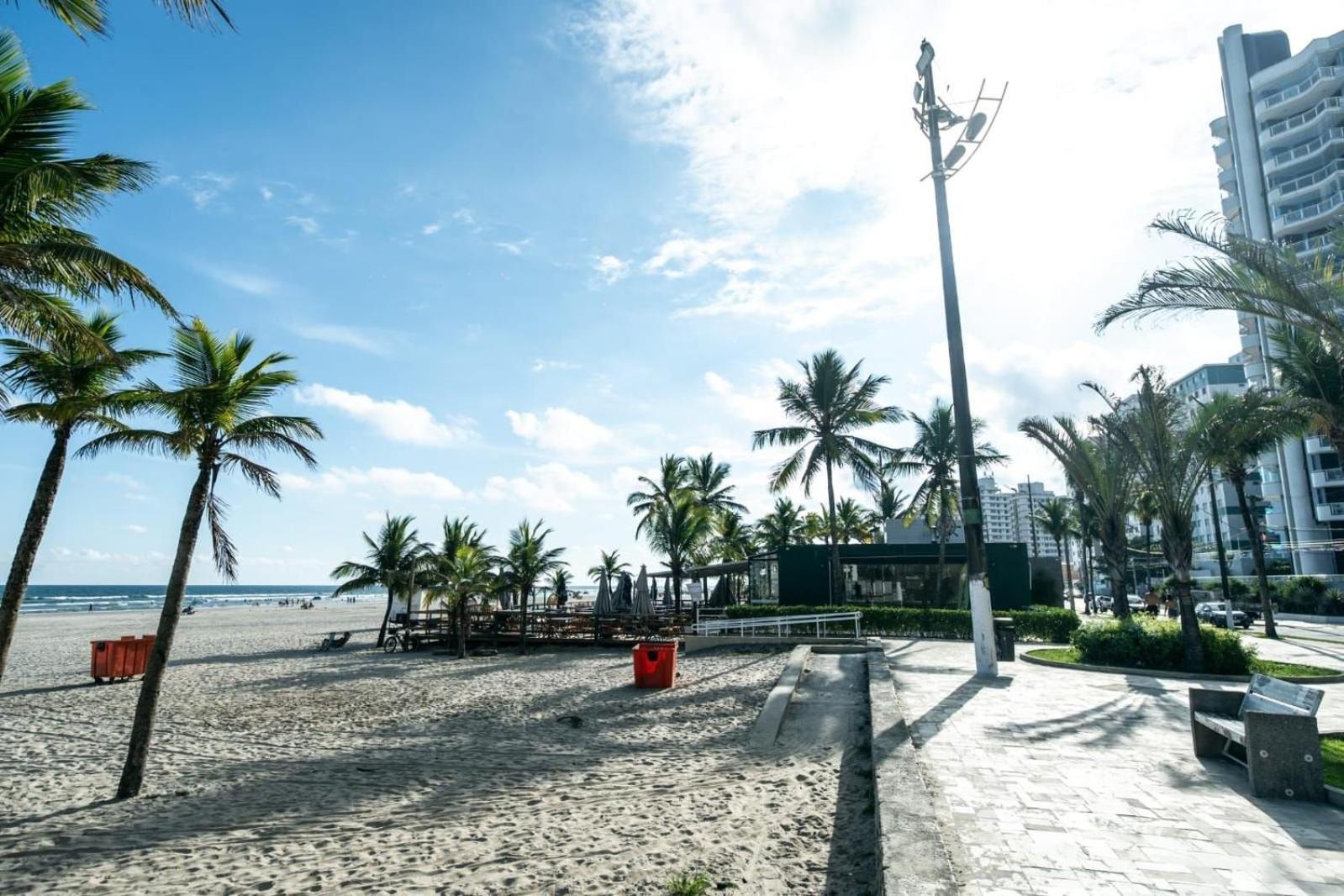 Frente Vista Mar Com Varanda Wi Fi 300Mbps E 10M Da Praia Da Tupi - Estacionamento Gratuito Praia Grande (Santos) Exterior foto